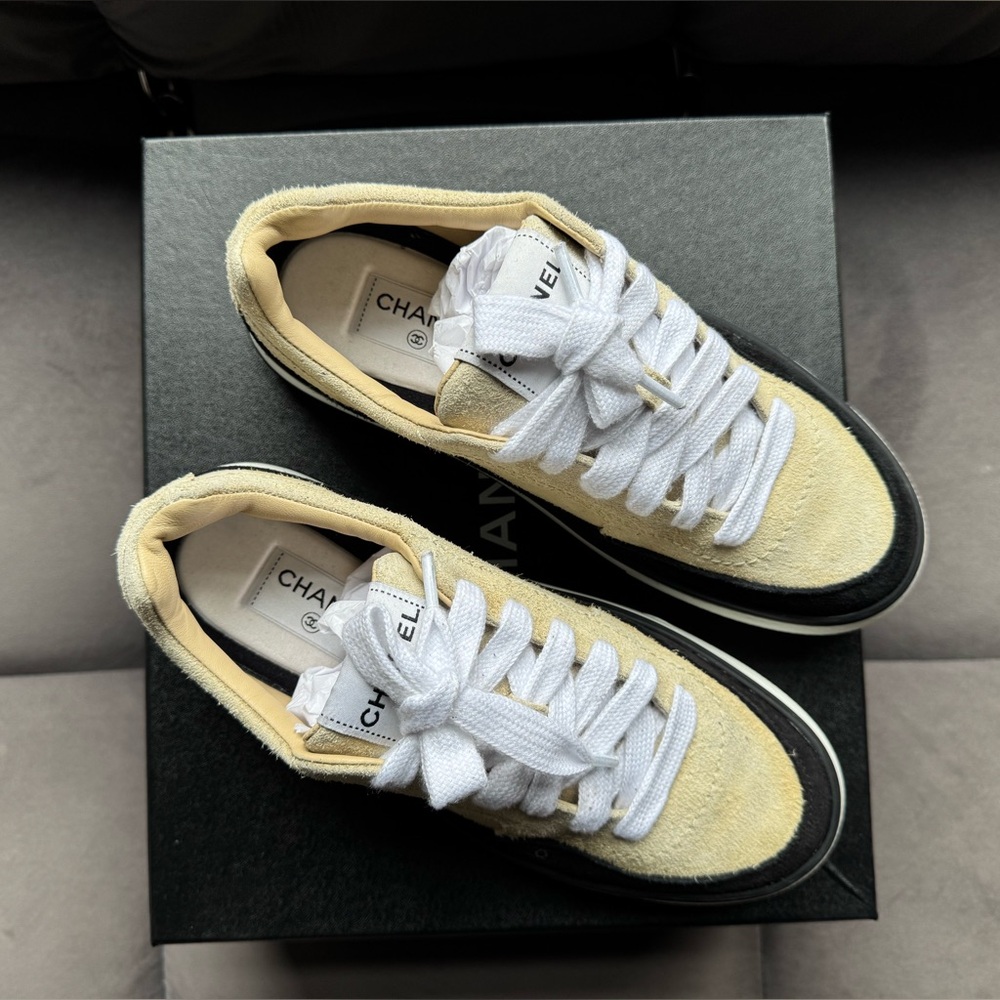 23Aw Chanel Low Cut Sneakers Suede Beige White G45208 Size 39